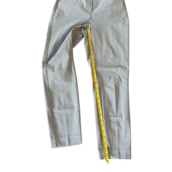 Reitmans The Iconic Slim Fit Dress Pants Size 6 Gray White Pinstripe Trousers - Picture 3 of 12